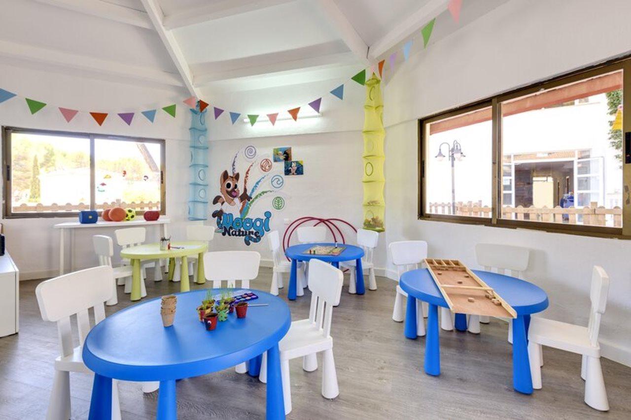Garden Aparthotel 4*