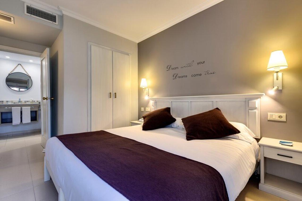 Garden Aparthotel 4*